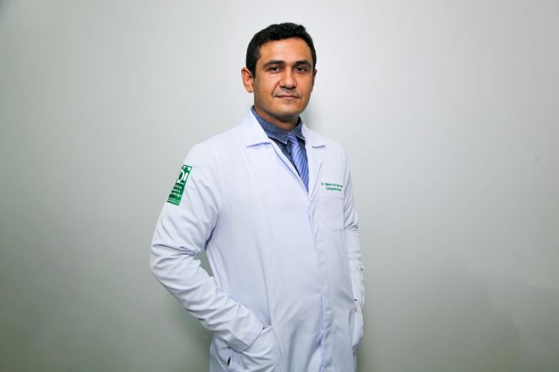 Dr. Glácomo de Freitas Souza